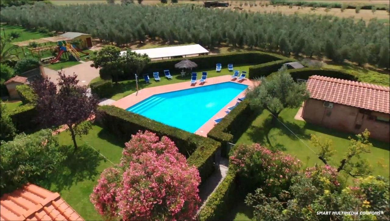 Podere Campi Al Mare Доноратико Экстерьер фото
