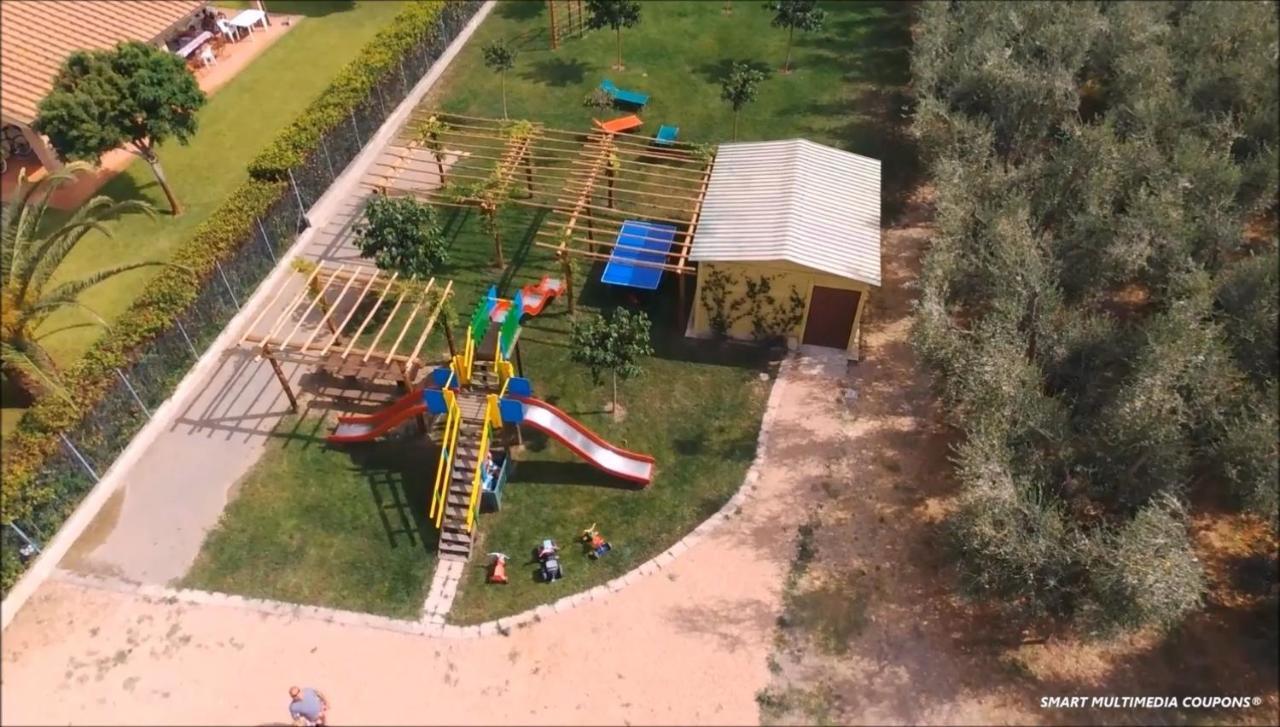 Podere Campi Al Mare Доноратико Экстерьер фото